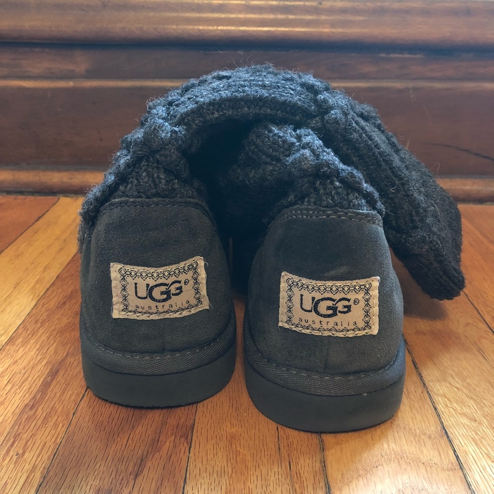 Grey Knit Ugg Boots